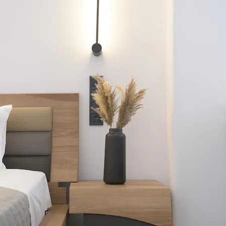 Esperos Premium Hotel *