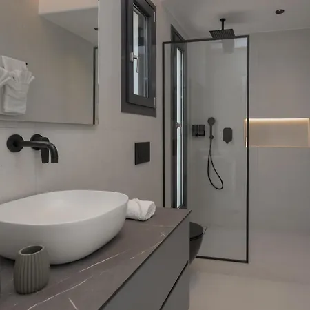 Esperos Premium Hotell *